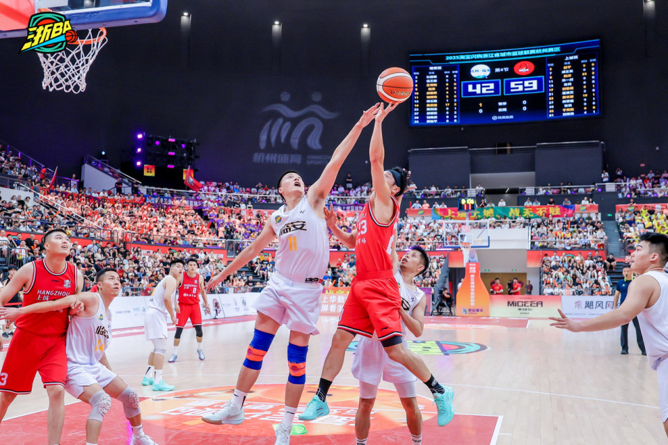 富阳队以, 示弱, 萧山队与临 富阳队以, 示弱, 萧山队与临