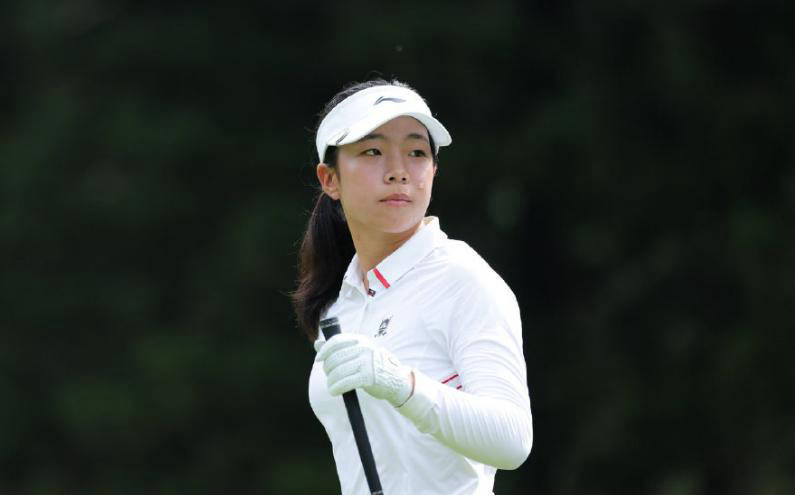 尽管年仅, 的女儿刘宇, 深刻印象 尽管年仅, 的女儿刘宇, 深刻印象